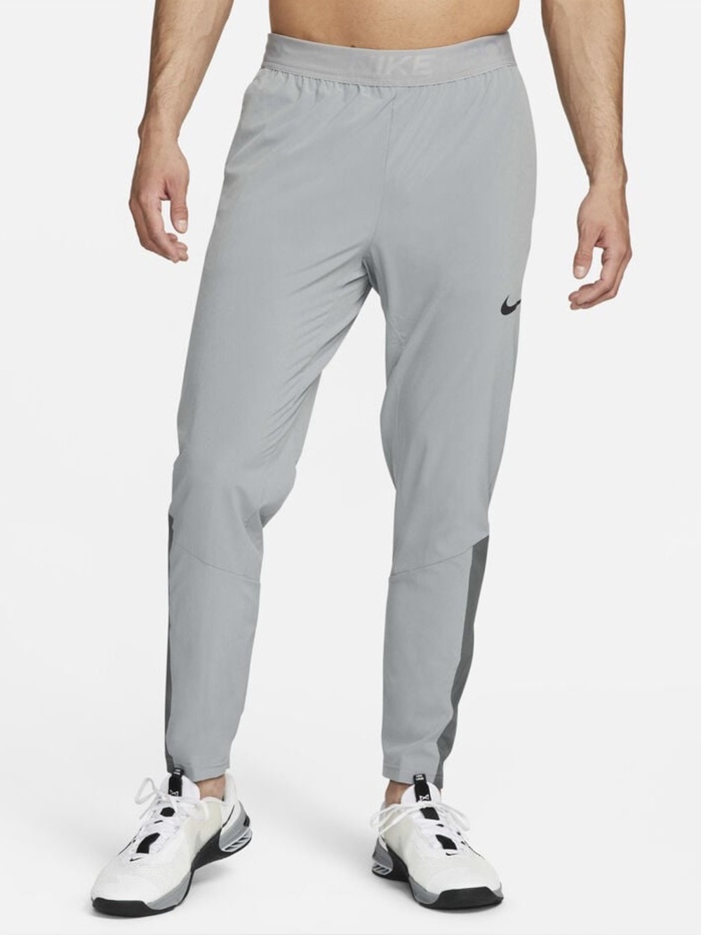 Men’s Nike Pro Dri-FIT Vent Max Training Trousers - Size Medium